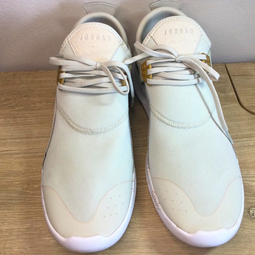 Jordan Fly 89
